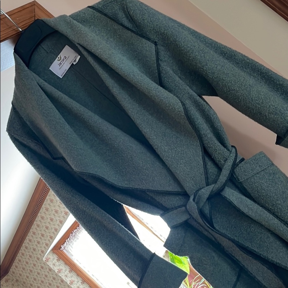 Wool jacket - Picture 2 of 2